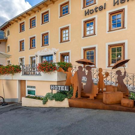 Hotel Helvetia Mustair Ngoại thất bức ảnh