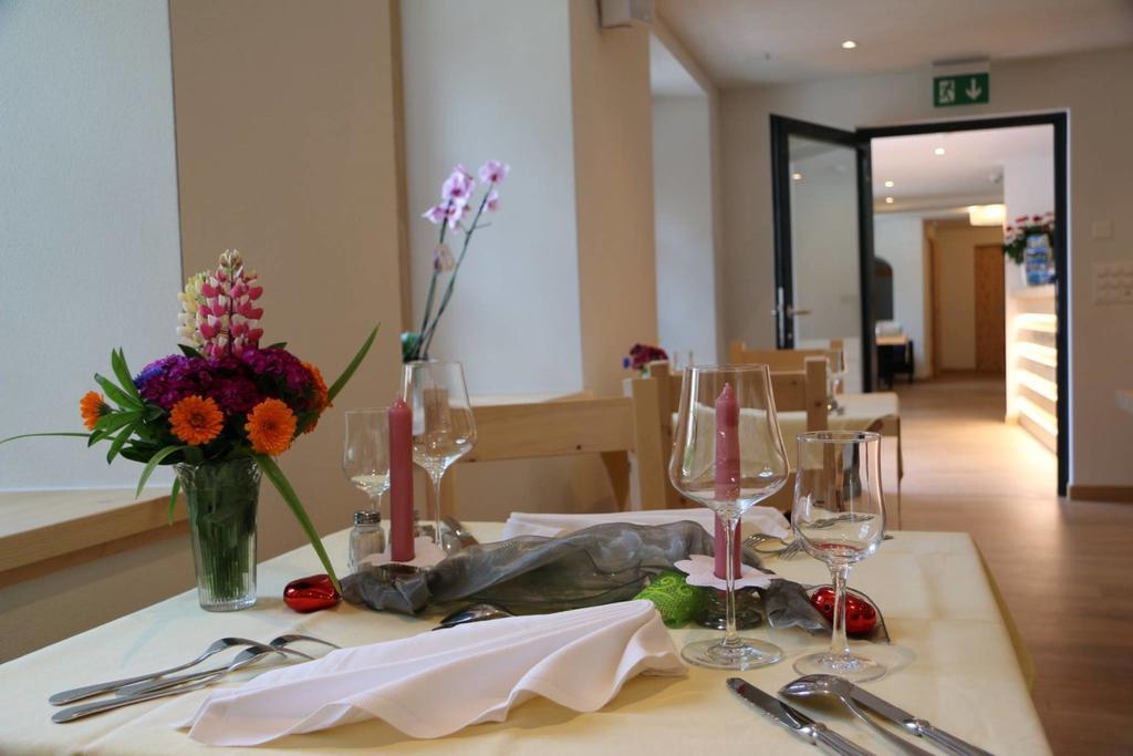 Hotel Helvetia Mustair Ngoại thất bức ảnh