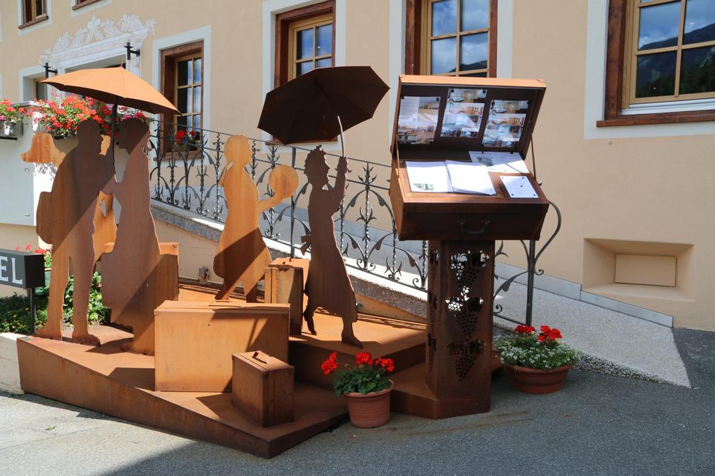 Hotel Helvetia Mustair Ngoại thất bức ảnh